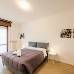 P&P Station Apartment